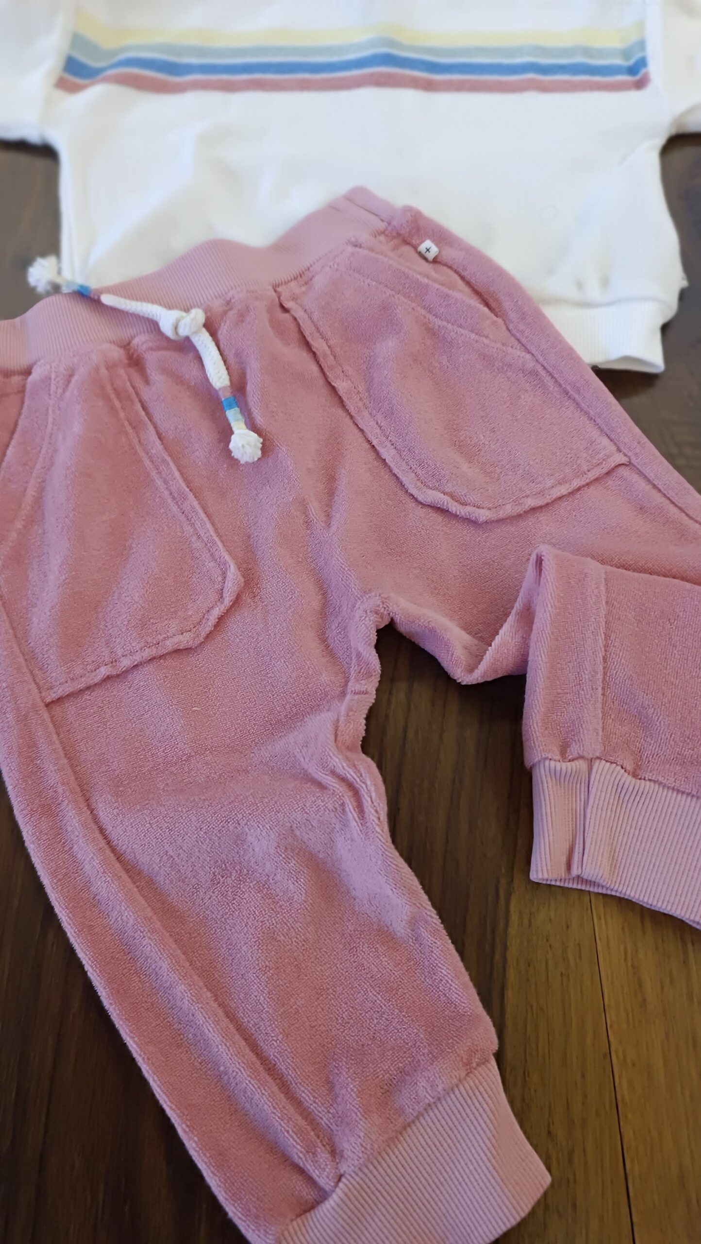 PANTA TUTA SPUGNA  ONE + IN THE FAMILY